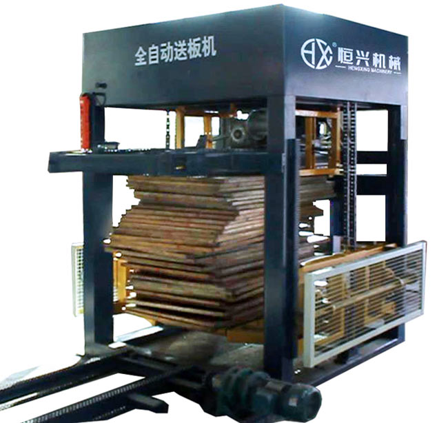 自(zì)動上闆機 供闆機(ji)