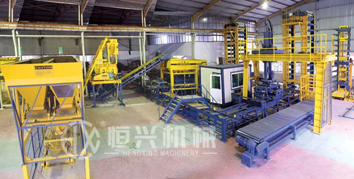 全自動(dong)砌塊成型(xíng)機生産線(xiàn)
